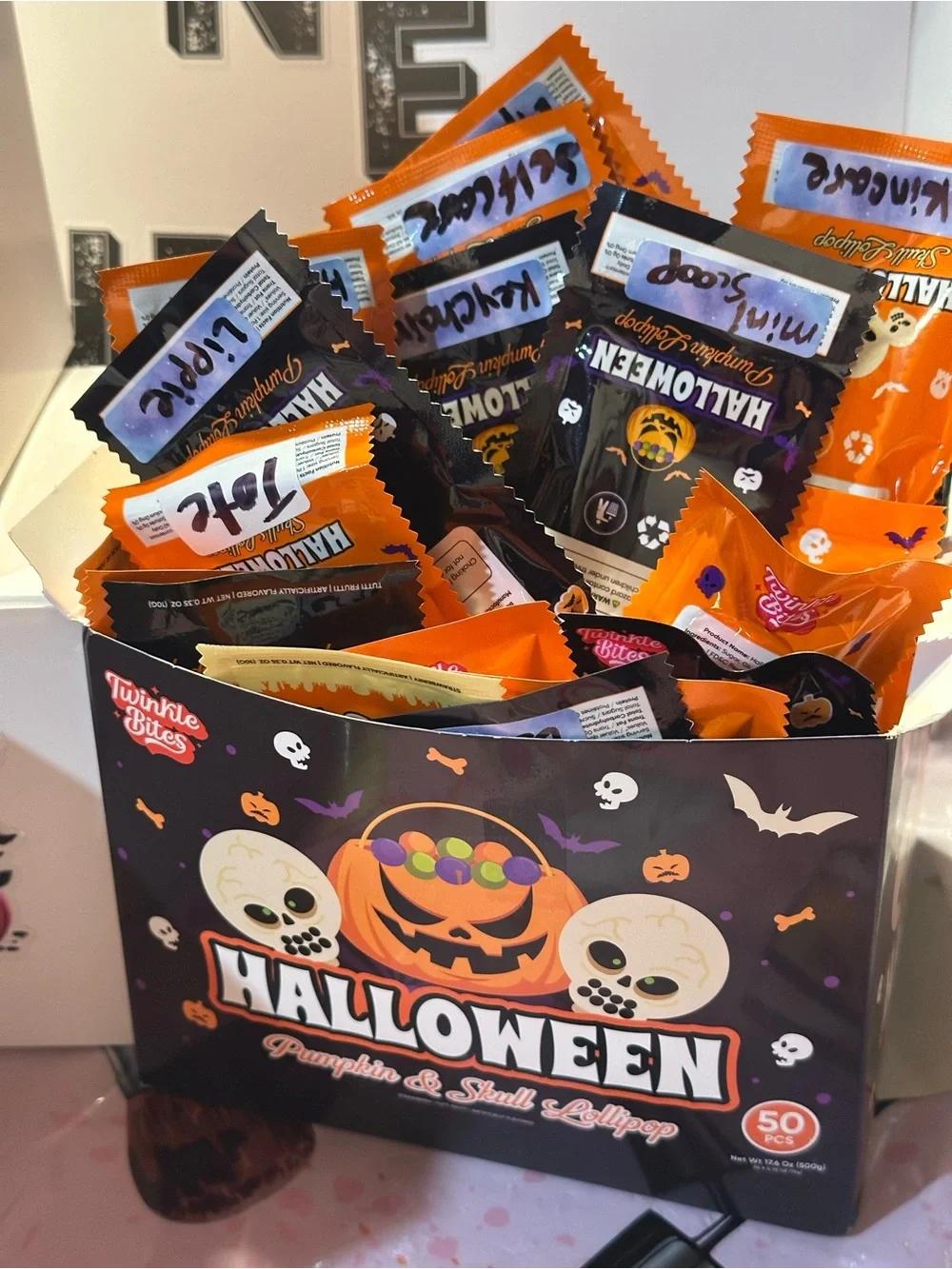 Halloween Sucker Game read description for details
